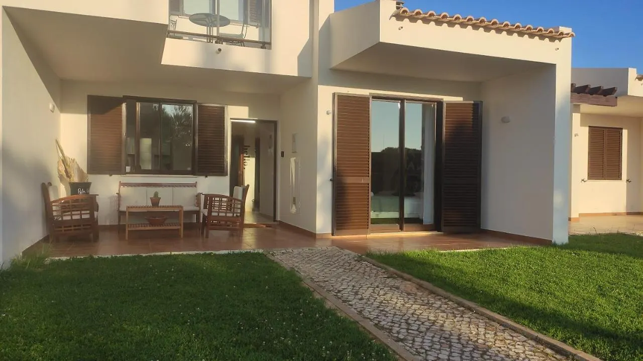 فيلا Palm House ألفور 0*,  البرتغال